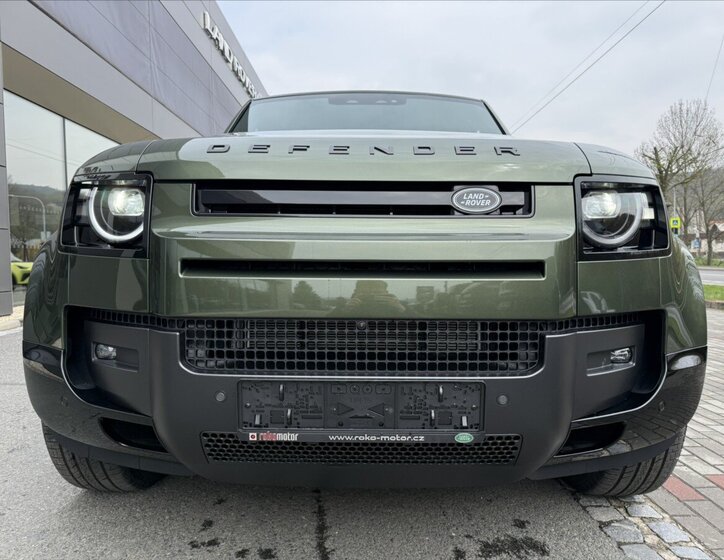 Land Rover Defender SUV / Terénní 3,0 l 184 kw