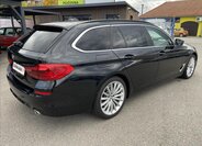 BMW Řada 5 Kombi 2,0 l 140 kw