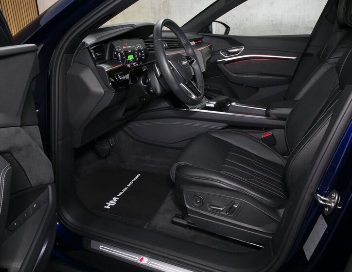 Audi e-tron SUV 0,0 300 kw