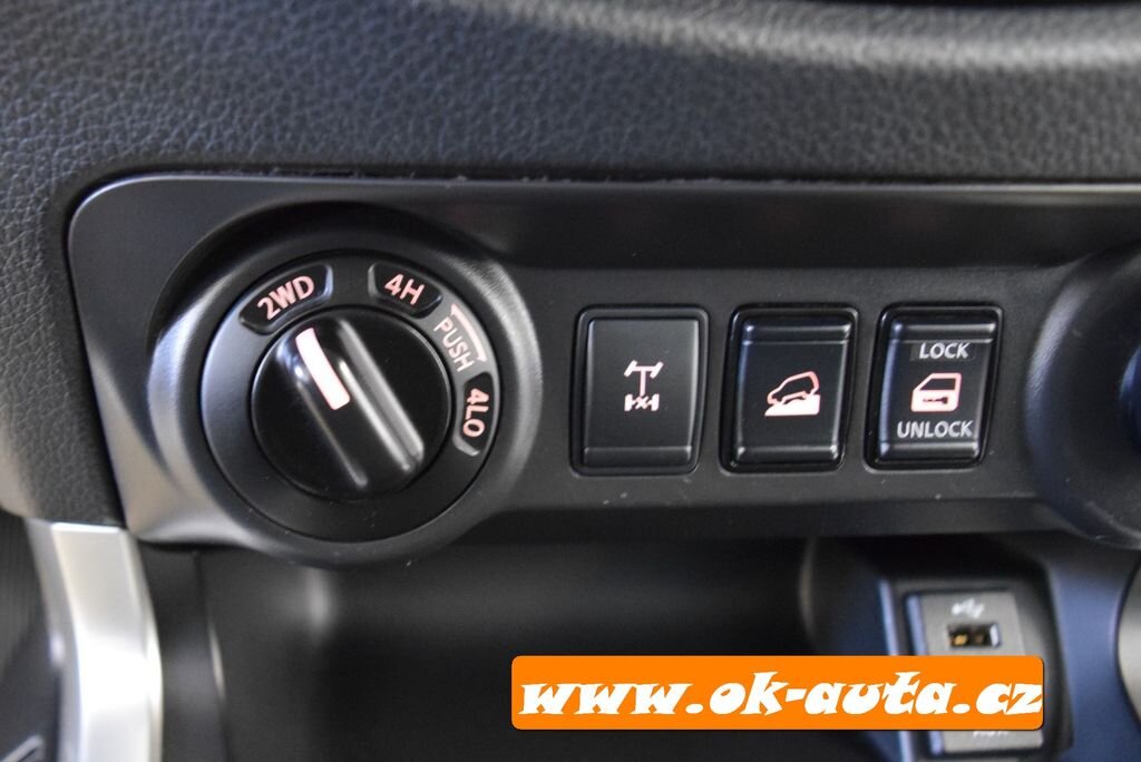 Nissan Navara Pick-up 2,3 l 120 kw
