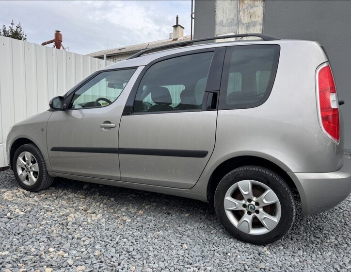 Škoda Roomster Kombi 1,2 l 51 kw