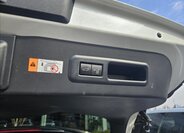 Lexus LBX SUV / Terénní 1,5 l 100 kw