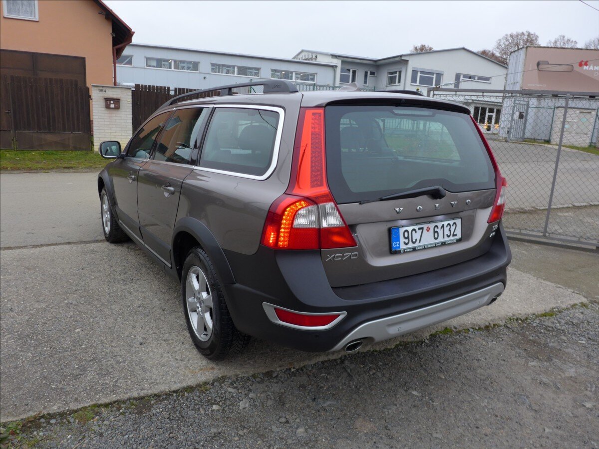 Volvo XC70