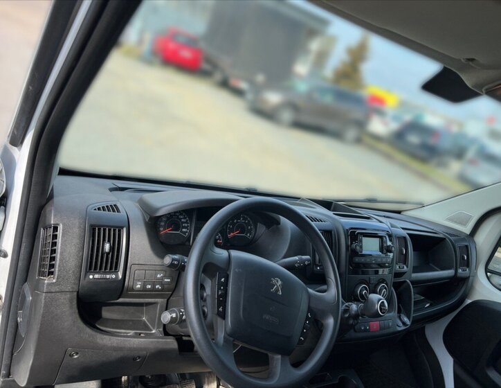 Peugeot Boxer Skříň 2,2 l 103 kw