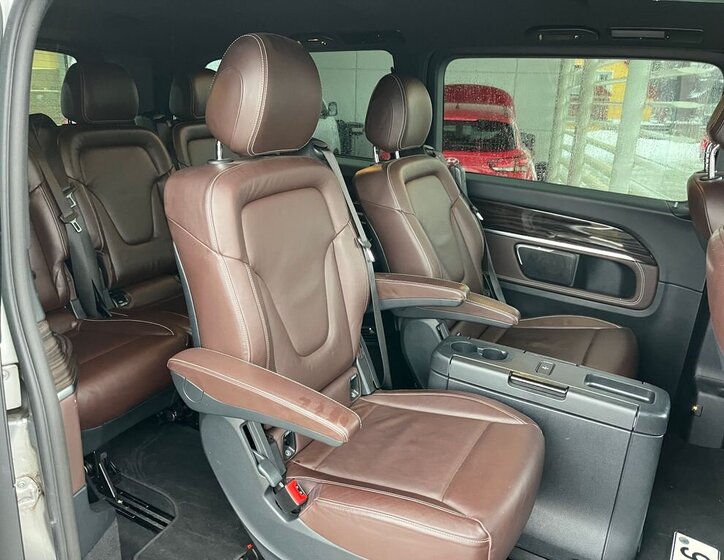 Mercedes-Benz Třídy V 16