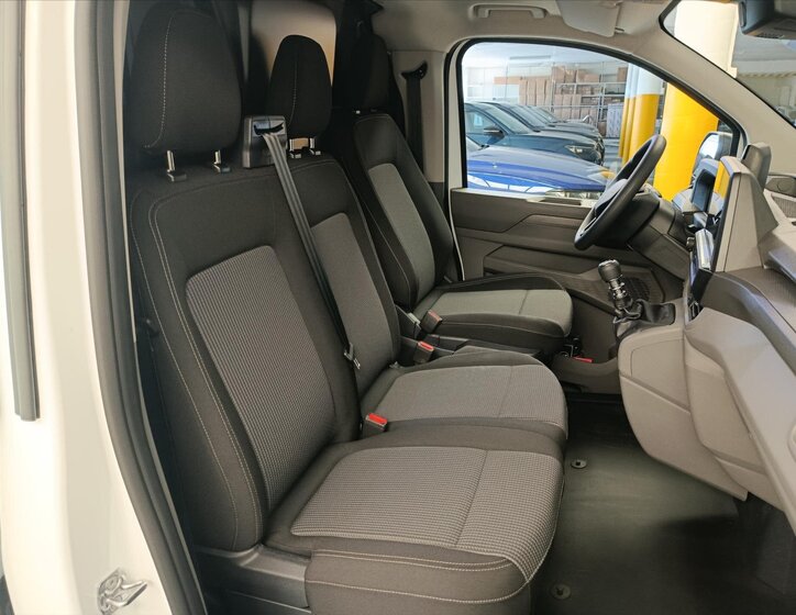 Volkswagen Transporter Skříň 2,0 l 110 kw