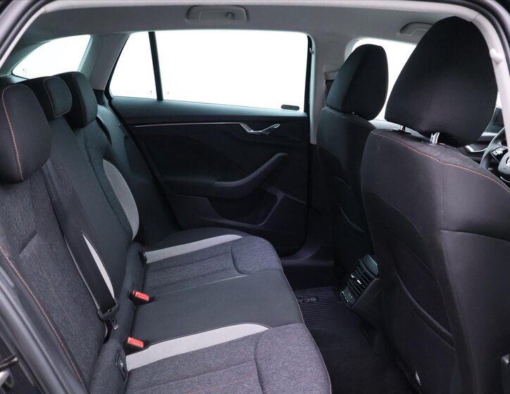 Škoda Scala Hatchback 999,0 81 kw