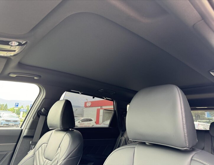 KIA Sorento SUV / Terénní 2,2 l 142 kw