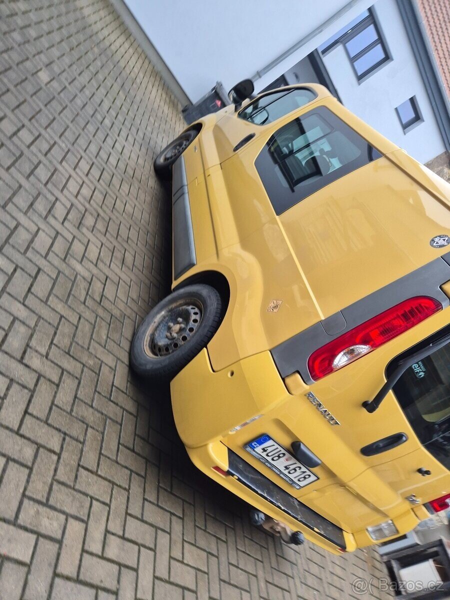 Renault Trafic VAN-Minibus 0,0 107 kw