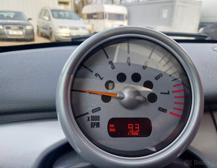 Mini Cooper Hatchback 0,0 85 kw