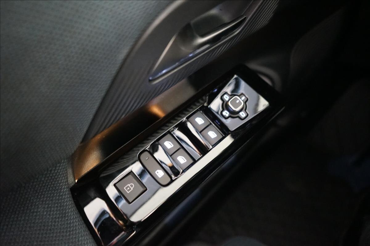 Citroën C5 Aircross SUV / Terénní 1,2 l 107 kw