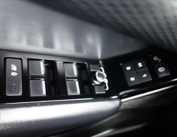 Land Rover Range Rover Velar 33