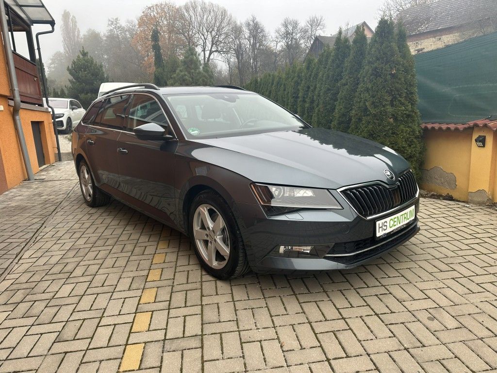 Škoda Superb