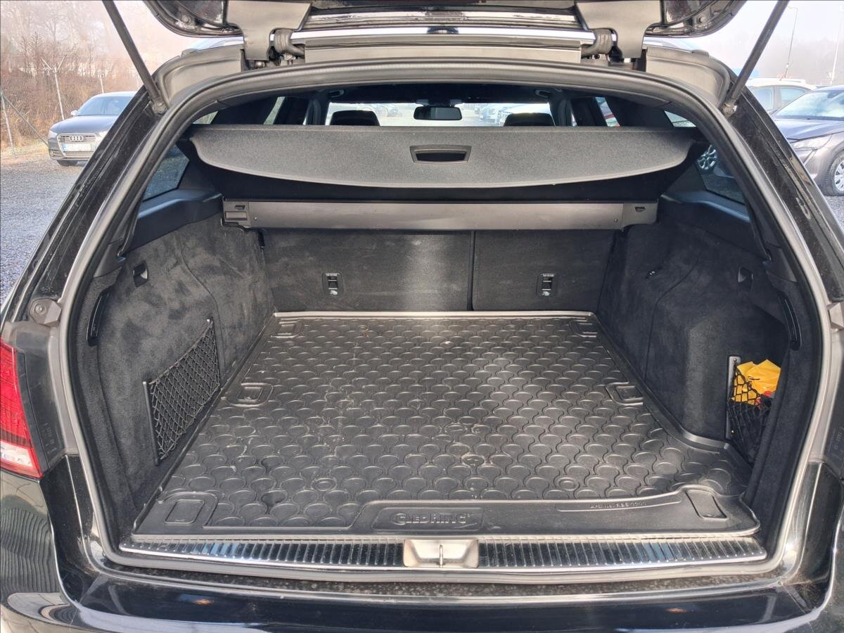 Mercedes-Benz Třídy E Kombi 2,1 l 125 kw