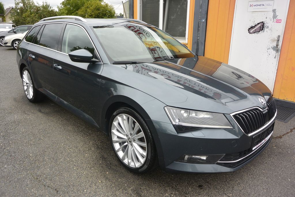 Škoda Superb