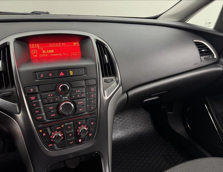 Opel Astra Hatchback 1,4 l 103 kw