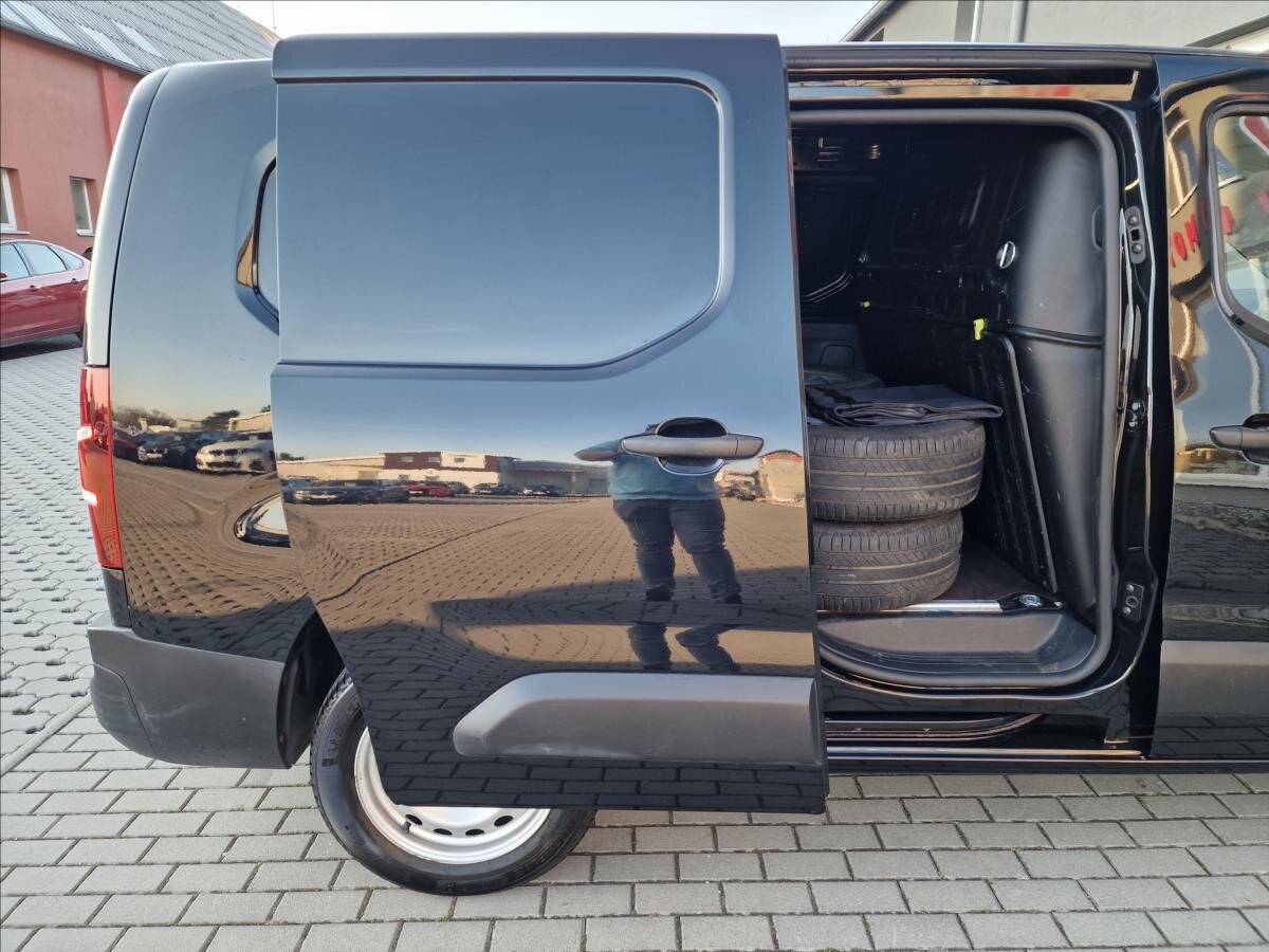 Opel Combo Skříň 1,5 l 75 kw