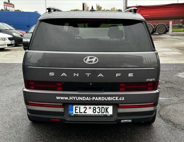 Hyundai Santa Fe Kombi 1,6 l 117 kw