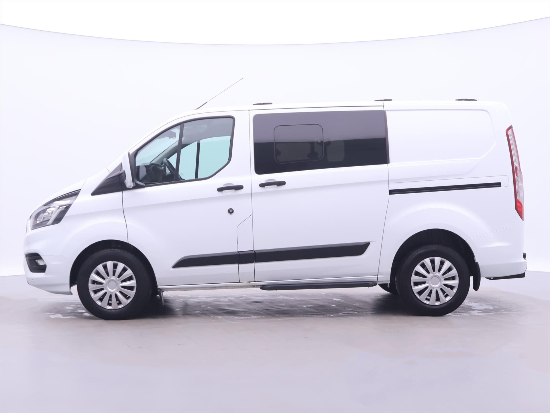 Ford Transit Custom Kombi 2,0 l 96 kw