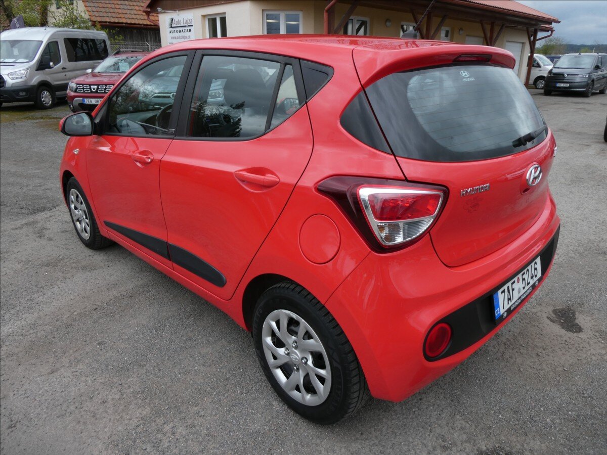 Hyundai i10 Hatchback 998,0 49 kw