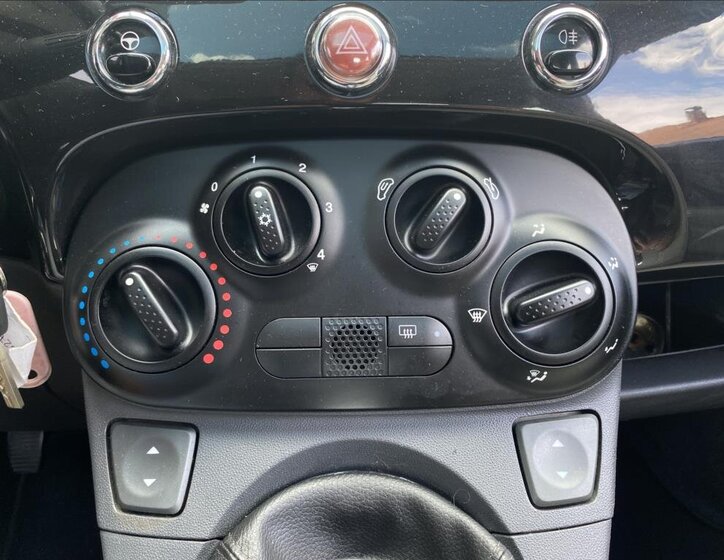 Fiat 500 Hatchback 1,2 l 51 kw