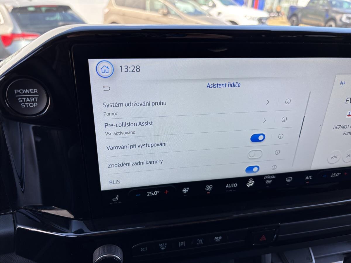 Ford Tourneo Custom Kombi 2,0 l 125 kw