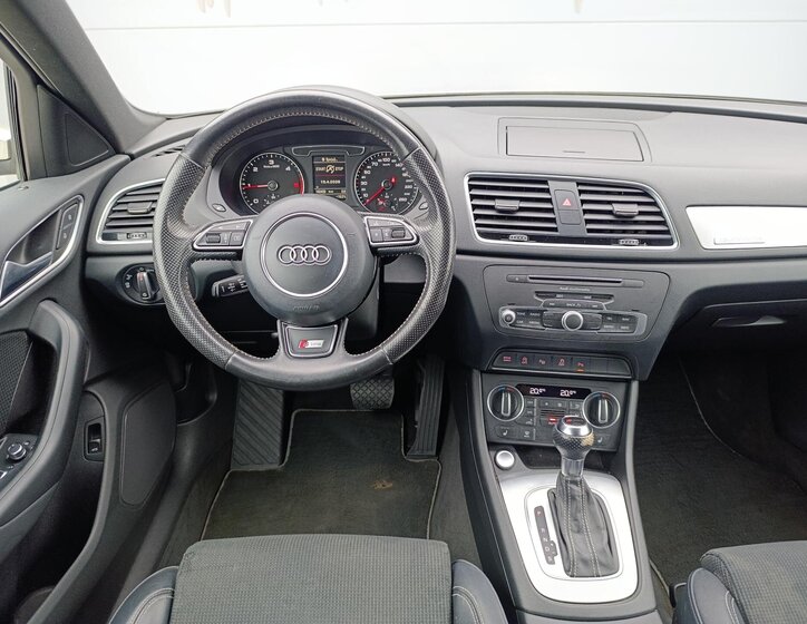 Audi Q3 SUV / Terénní 2,0 l 110 kw