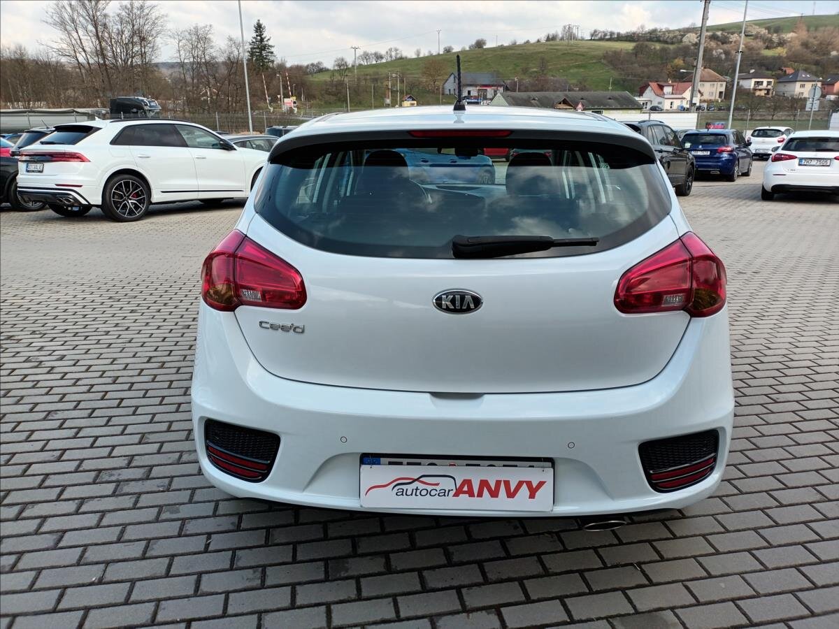 KIA Ceed Hatchback 1,4 l 73 kw