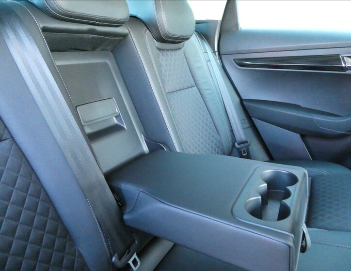 Škoda Karoq SUV 2,0 l 110 kw