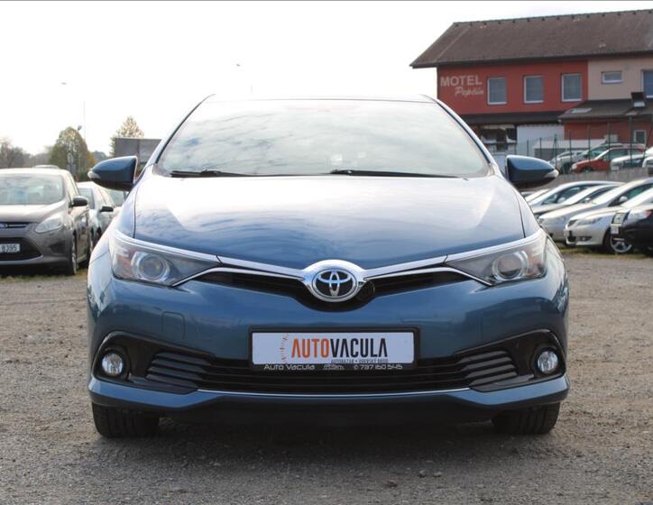 Toyota Auris 2