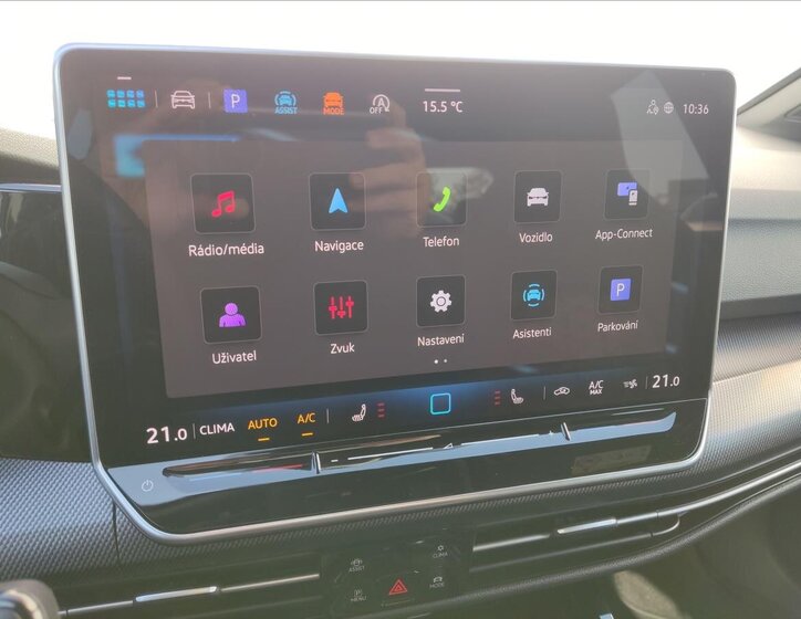 Volkswagen Golf Hatchback 1,5 l 110 kw