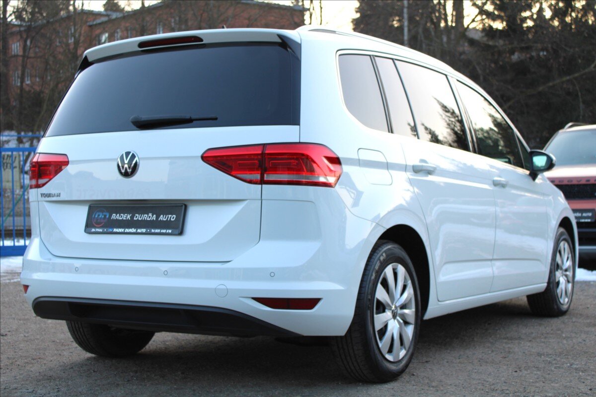 Volkswagen Touran MPV 1,5 l 110 kw