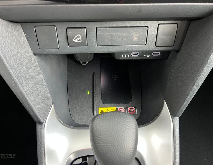 Toyota Yaris Cross 25