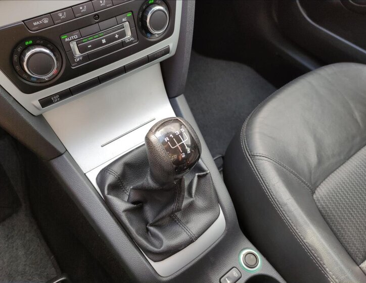 Škoda Octavia 13