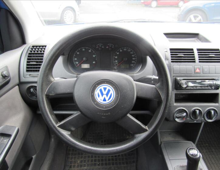 Volkswagen Polo 12