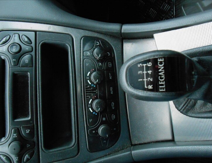 Mercedes-Benz Třídy C Kombi 2,1 l 90 kw