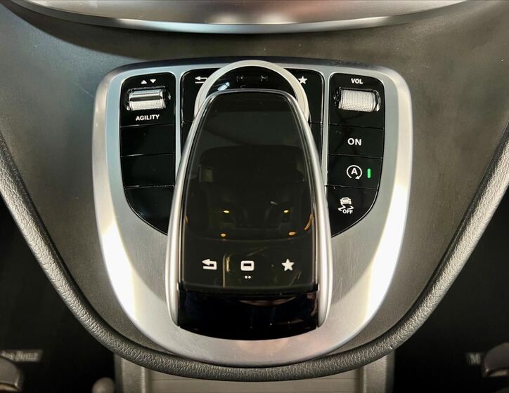 Mercedes-Benz Třídy V 17