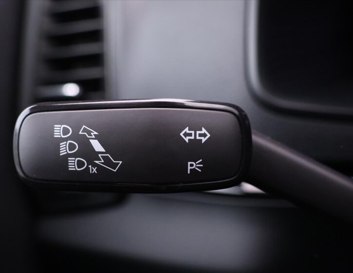 Škoda Karoq SUV 2,0 l 110 kw