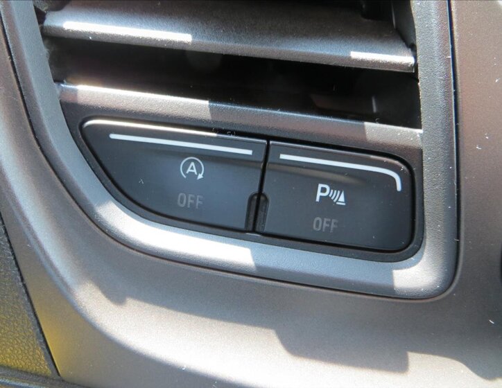 Ford Transit Custom 16