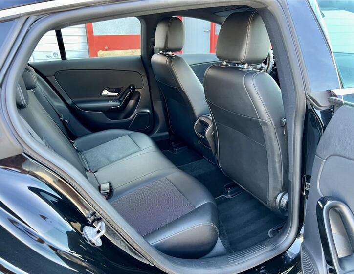 Mercedes-Benz CLA 19