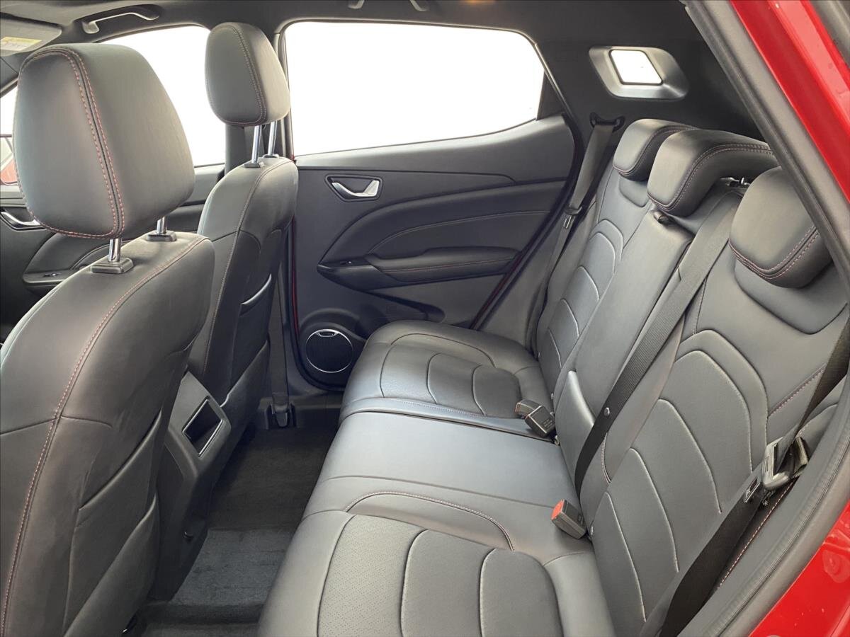 Dongfeng Glory 500 SUV / Terénní 1,5 l 78 kw