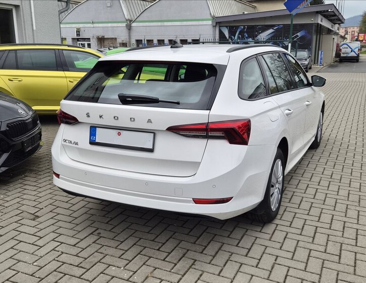Škoda Octavia Kombi 2,0 l 85 kw