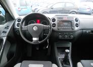 Volkswagen Tiguan 13