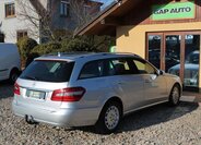 Mercedes-Benz Třídy E Kombi 2,1 l 125 kw