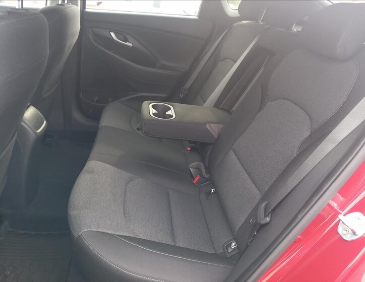 Hyundai i30 Liftback 998,0 88 kw