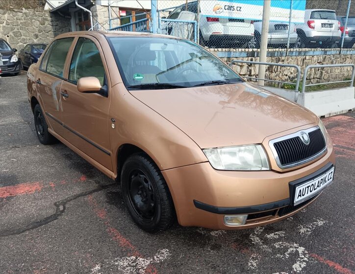 Škoda Fabia 15