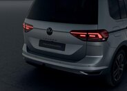 Volkswagen Touran 8