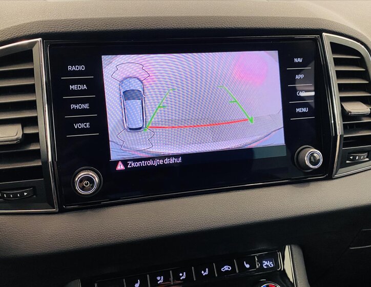 Škoda Karoq SUV / Terénní 1,5 l 110 kw