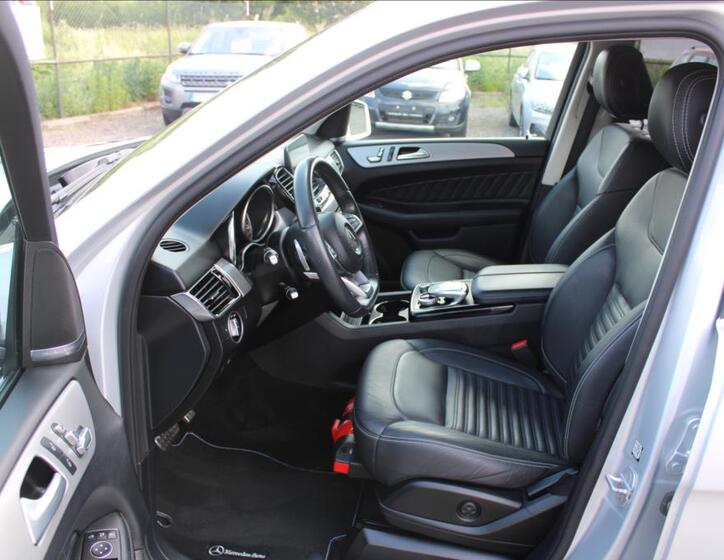 Mercedes-Benz GLE 16