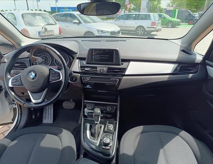 BMW Řada 2 MPV 1,5 l 100 kw